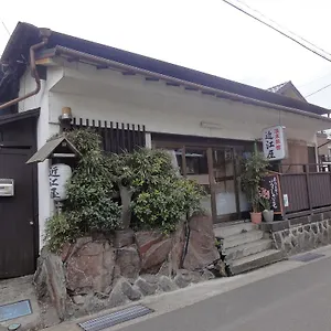 旅館 近江屋 **